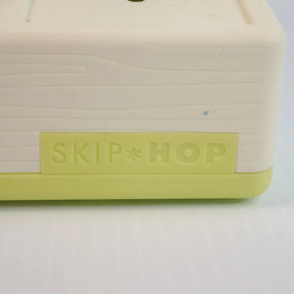 Skip Hop Baby Musical DJ Farmstand Let The Beet Drop Toy